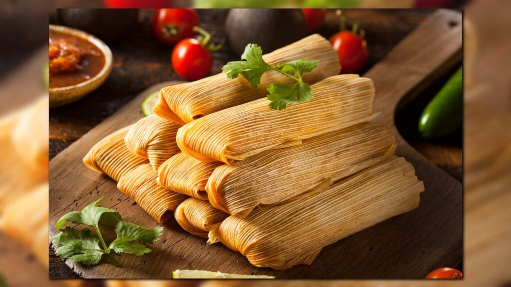 Christmas food Arizona, Arizona holiday food, Christmas dinner Arizona, Arizona cuisine, Southwestern Christmas food, Tamales